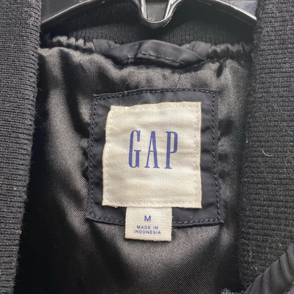 Bomber jacket - Picture 3 of 3